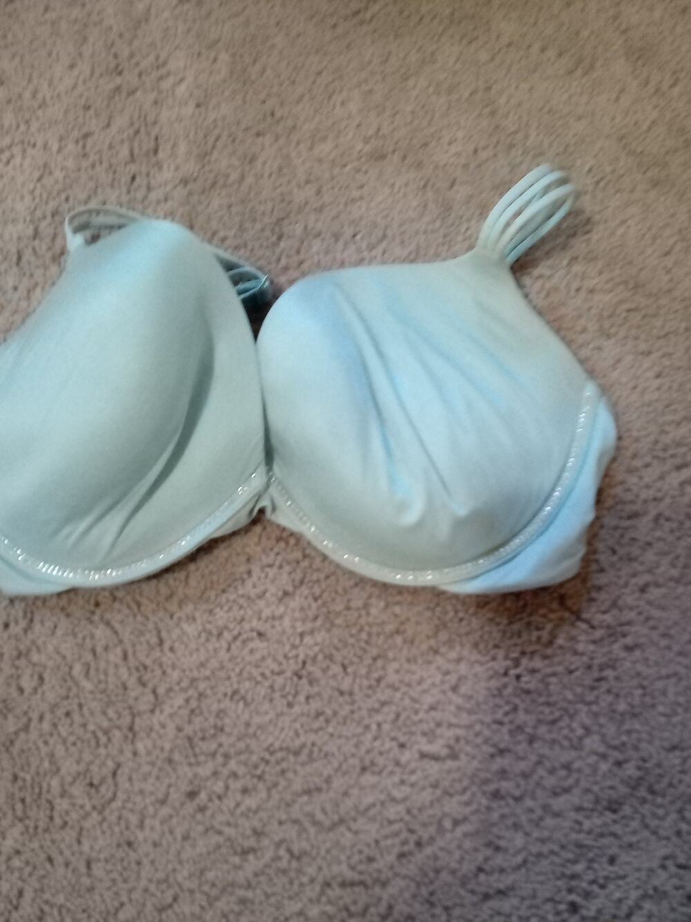 Victorias Secret Very Sexy Pushup Mint Green 36DD Bra Embellished W/Rhinestones